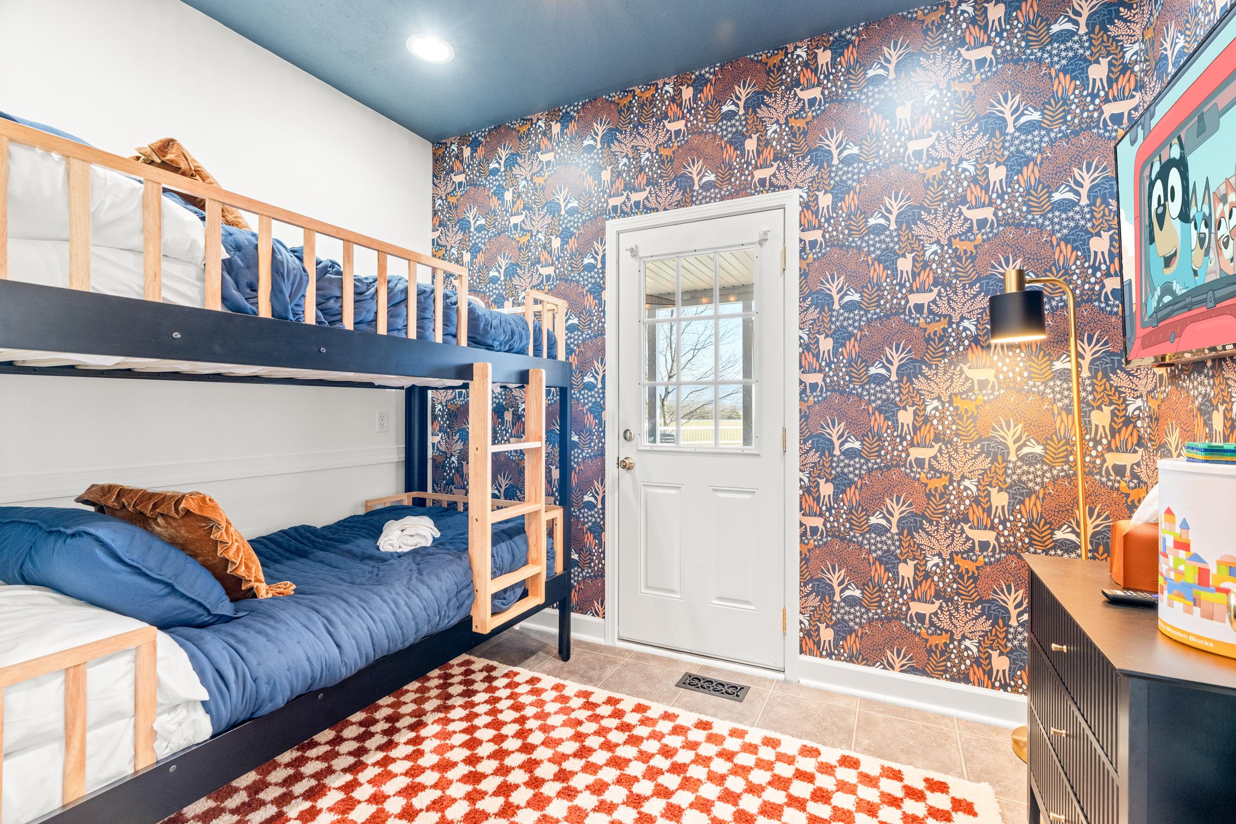Bunk room