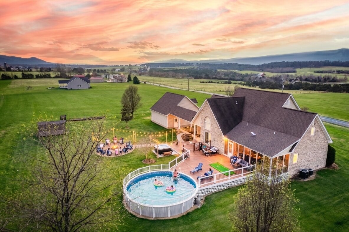Outdoor entertainment area